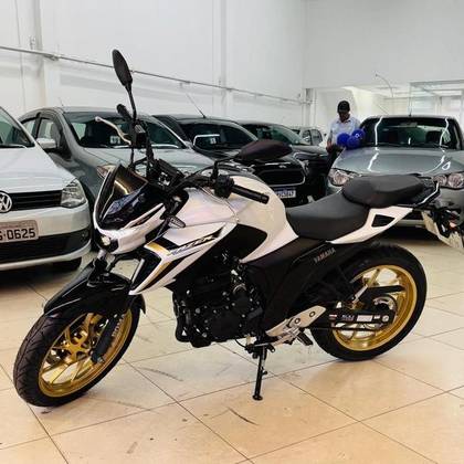 YAMAHA FZ25 FAZER ABS 